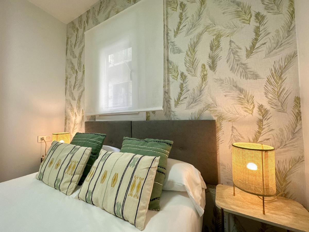 Urbe10 Santa Lucia 1 Bedroom Apartment 1A Malaga Bagian luar foto